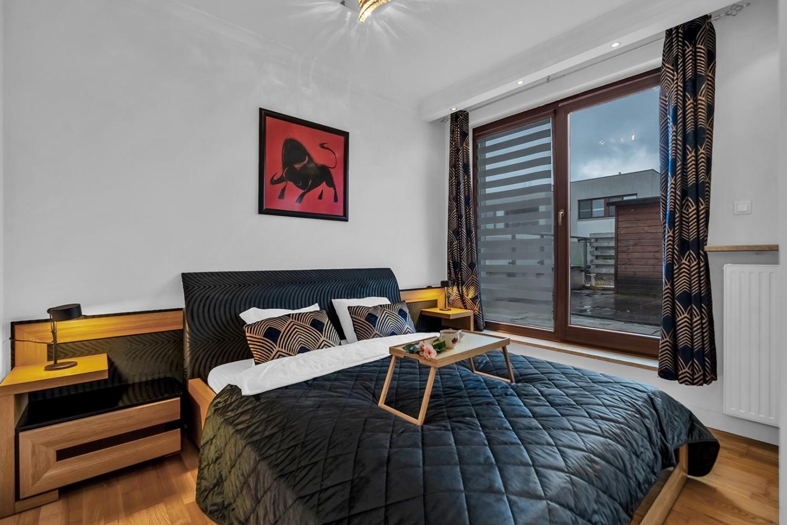 Leilighet Sokratesa Business - 52m2 Terrace, Parking, Metro Nearby - By Rentujemy Warszawa