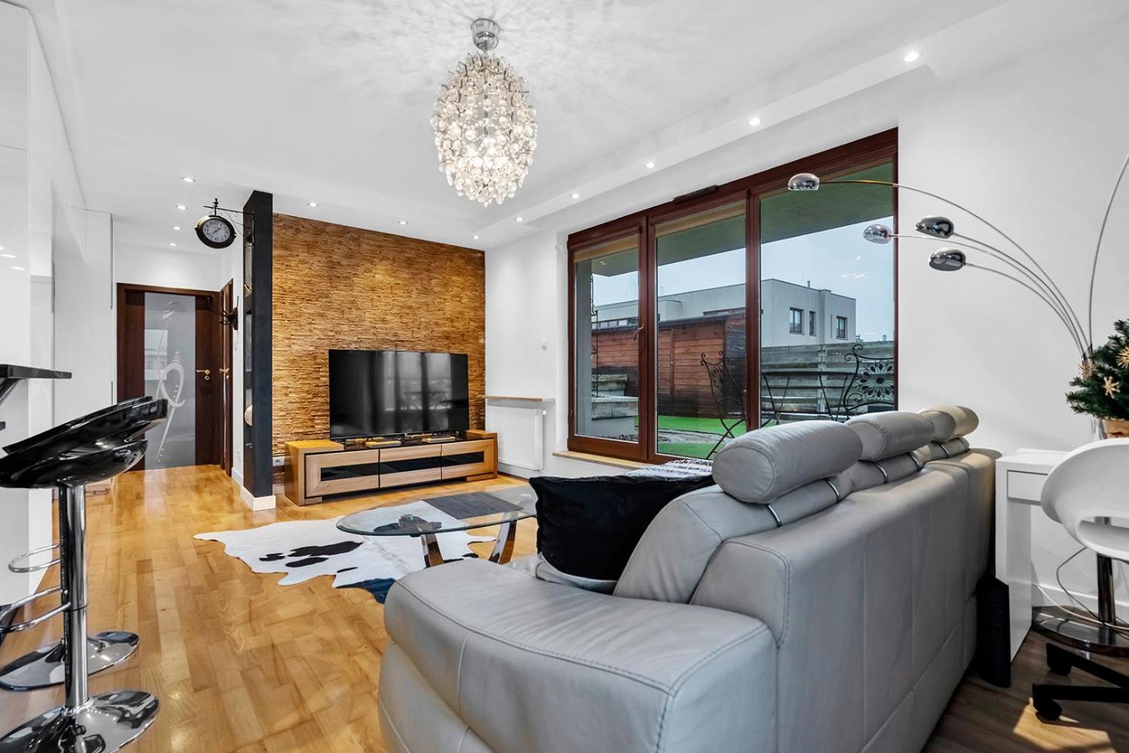 Sokratesa Business - 52m2 Terrace, Parking, Metro Nearby - By Rentujemy Leilighet Warszawa